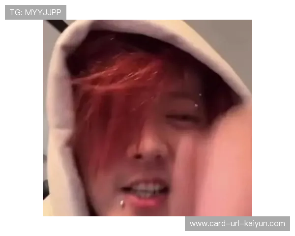 运动员冲直播镜头竖中指被罚